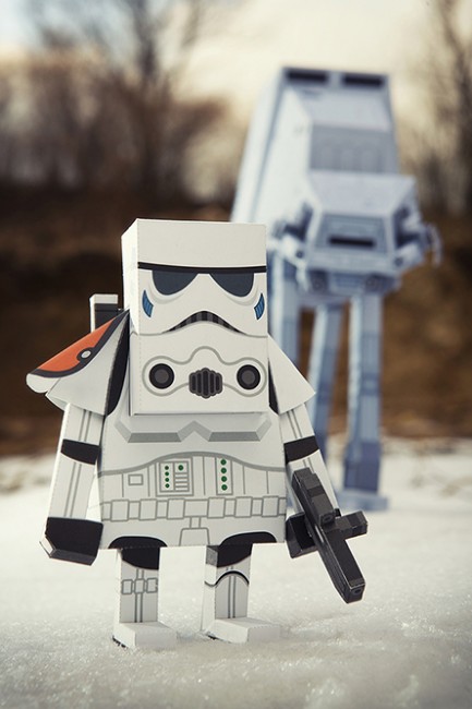 Stormtrooper da Guerra das Estrelas em papel artesanal