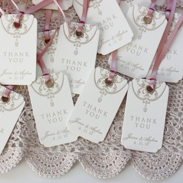Swing tags weddng favours