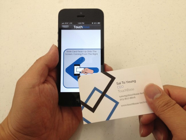 touchbase-Visitenkarten - ein großartiges Beispiel für Hightech-Druck