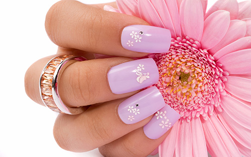 marketing your nail salon with great images and deals