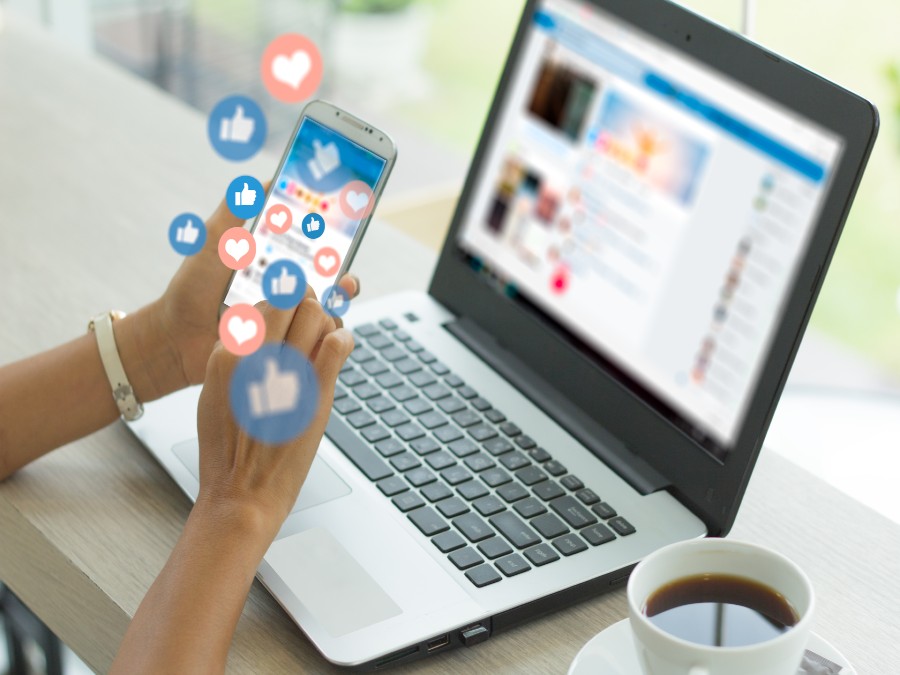 How To Use Social Media Icons On Business Cards - Solopress UK